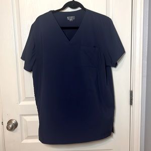 Med Couture Activate Scrub top. Navy Blue. Large Men